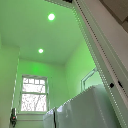 Vista 8 de LIFX SuperColor - Foco inteligente de 5 a 6 pulgadas, 800 lúmenes, CRI 90