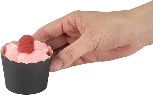 Vista 11 de Restaurantware Paquete de 200 moldes de papel para cupcakes de 3.38 onzas, resistentes a la grasa, festoneados para horno, elegantes tazas