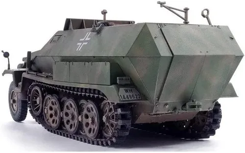 Vista 3 de AFV Club Sonderkraftfahrzeug Ausführung C Halftrack Model Kit (escala 1/35)