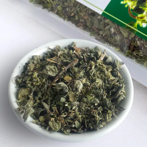 Vista 2 de HerbaZest Té Muña (té de menta andina) – 6 oz (170 g) – Hojas y tallos sueltos 100% puros y elaborados en la naturaleza de primera calidad