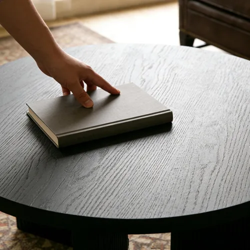 Vista 7 de Mesa de centro redonda de madera, mesa de centro de 35 pulgadas con mesa gruesa y lisa, mesa central de círculo bajo con patas estables