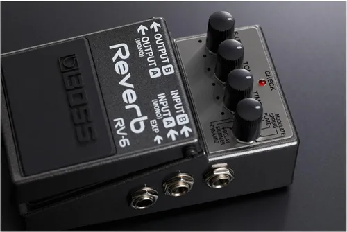 Vista 3 de Boss RV-6 pedal de reverberación digital