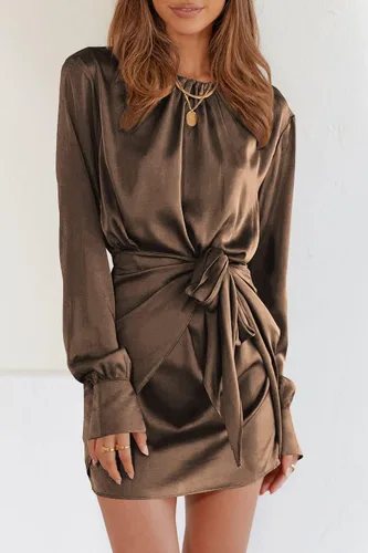 Vista 3 de PRETTYGARDEN Vestido de satén de primavera 2023 para mujer, de manga larga, con lazo en la cintura, elegante, para cóctel, fiesta
