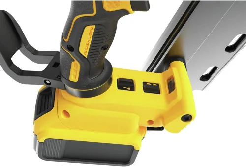 Vista 3 de DEWALT Clavadora de encuadre de 20V MAX*, de 21 grados, con grapas plásticas, solo herramienta (DCN21PLB)