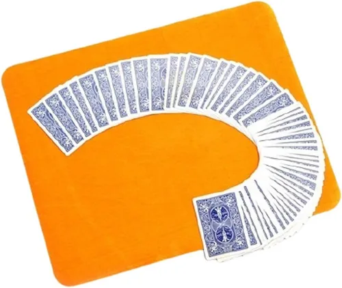 Vista 2 de MilesMagic Tapete de cartas de mago para jugar a cartas, póquer, rutinas de monedas, trucos y actuaciones de primer plano de truco de magia Hecho