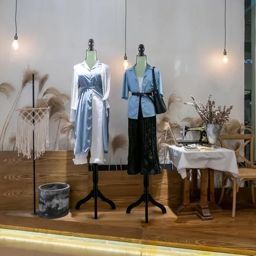 Vista 7 de HOMBOUR Cuerpo de maniquí femenino, forma de vestido de torso de maniquí de costura, maniquí ajustable con soporte para modista de exhibición (verde)