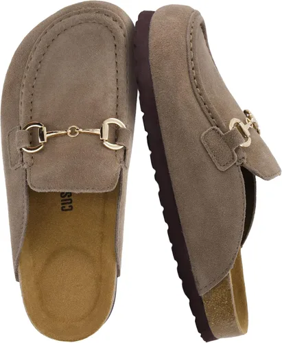 Vista 10 de CUSHIONAIRE Zuecos de gamuza Cliff para mujer Arena