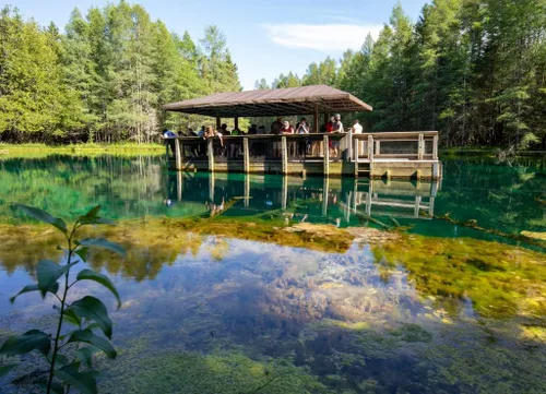 Vista 2 de Noah Jigsaw Puzzle Kitch-iti-kipi, Palms Book State Park in Michigan Upper Peninsula 1000 piezas