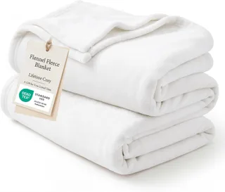 Bedsure GentleSoft Bedding Manta de Vellón para Niñas y Niños - Mantas Pequeñas Suaves, Acogedoras y Bonitas para Viajes, 43x55 Pulgadas, Blanco
