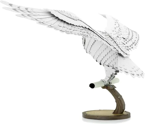 Vista 6 de Fascinations Metal Earth Premium Series Harry Potter Hedwig 3D Kit de modelo de metal con pinzas