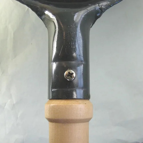 Vista 2 de Yamada Kogyosho Wok con una sola mano, hierro, mango, mango de madera, 9.4 pulgadas (9.4 in)