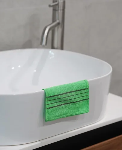 Vista 5 de Toallas exfoliantes de baño coreanas de calidad. Hechas en Corea (verde, 3 piezas)