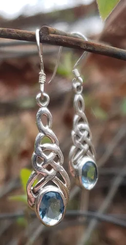 Vista 9 de Raindrops of Ireland - Pendientes de plata de ley con nudo celta simulado topacio azul, Metal, Topacio