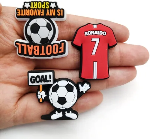 Vista 3 de DASDINGO Dijes de zapatos de dibujos animados para decoración de zapatos, regalo de PVC, pulsera de bricolaje, mochila de fiesta, Acrílico, vidrio