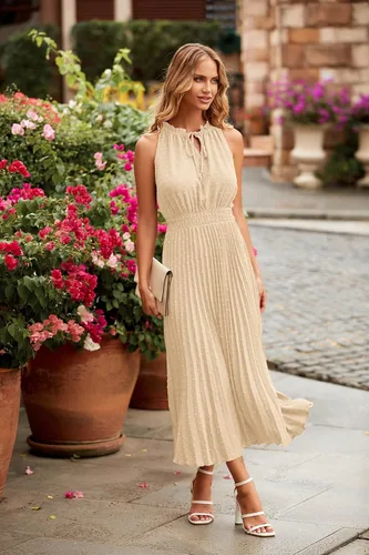 Vista 3 de PRETTYGARDEN Vestido de verano midi para mujer, casual, cuello en V, lunares suizos, volantes, sin mangas, acampanado, vestido de playa