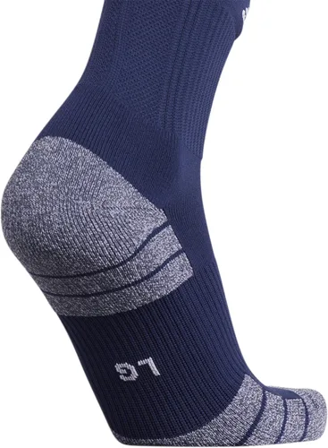 Vista 5 de adidas 3-Stripe Hoop Soccer Socks (1-Pair) with Arch Compression for a Secure Fit