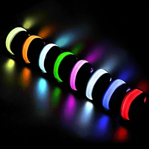 Vista 10 de FANL 8/12/24 PIEZAS Pulseras Brillantes, Pulseras LED para Niños y Adultos, Suministros de Fiesta que Brillan en la Oscuridad para Festival