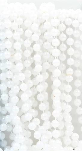 Vista 4 de Andaz Press Cuentas blancas de Mardi Gras a granel, collar de perlas sintéticas a granel para recuerdos de cumpleaños, decoraciones de collar