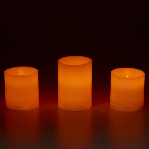 Vista 2 de Precious Moments Velas de pilar sin llama LED de marfil de 3 piezas 173404
