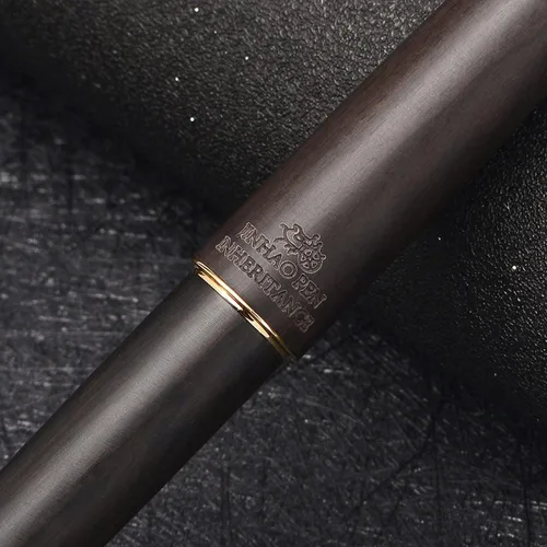 Vista 6 de Jinhao 9036 Pluma estilográfica de madera natural hecha a mano, punta curvada, color ébano