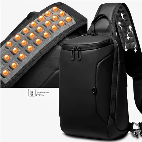 Vista 4 de Leathario Bolso bandolera de cuero para hombre, mochila cruzada para el pecho, mochila pequeña, multiusos, casual, viajes, Negro