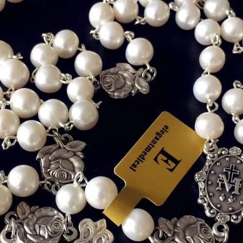 Vista 4 de elegantmedical Católica Nice White AAA8mm Real Pearl Nuestra Señora de Gracia Medalla de Rosario de Plata 5 Décadas Cruz Crucifijo Crucifijo Caja