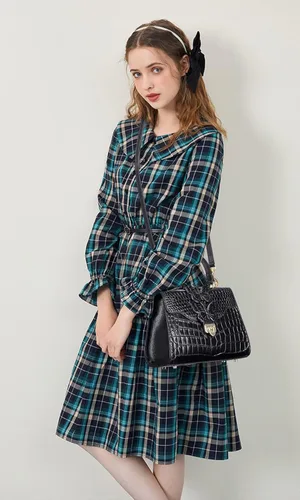 Vista 2 de PIJUSHI Bolsos de diseñador para mujer de piel de cocodrilo con mariposa