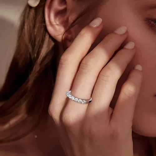 Vista 7 de Kolmnurk Moissanite Wedding Band 7-Stone Eternity Ring for Women D Color VVS1 Lab Created Diamond Engagement Ring 925 Sterling Silver Stackable Ring