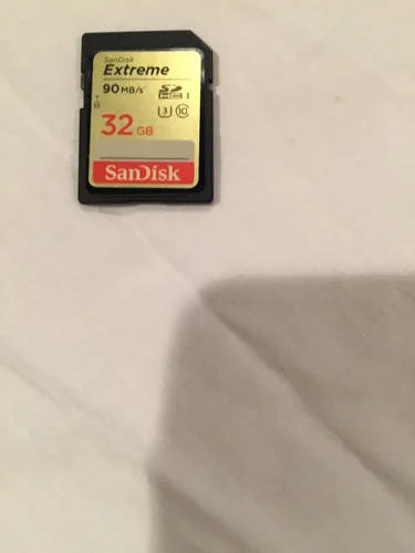 Vista 8 de Canon Cámara DSLR EOS 1D Mark II N (solo cuerpo) (Modelo antiguo)