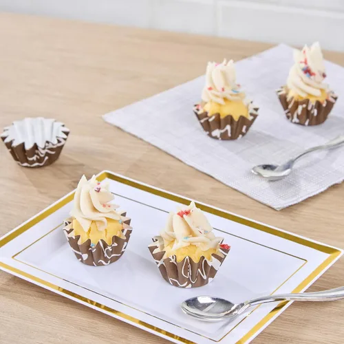 Vista 6 de Restaurantware Panificio - Tazas para hornear de 0.4 onzas, 200 forros acampanados para magdalenas, cajas de papel marrón y blanco congelables