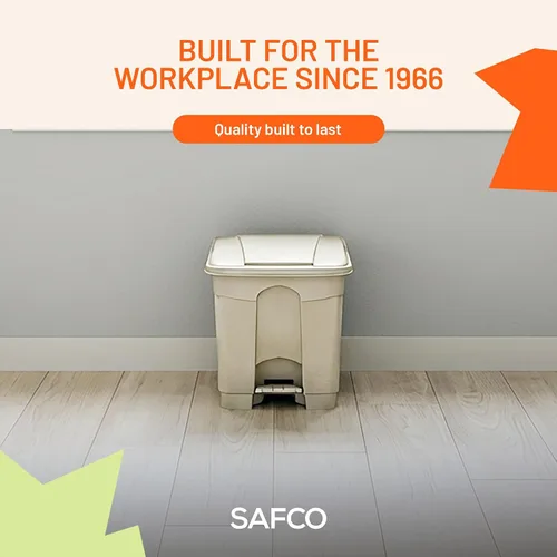 Vista 5 de Safco Cubo de basura de plástico para interiores, eliminación de manos libres, 8 galones, color marrón