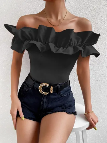 Vista 4 de OYOANGLE Blusa de manga corta con volantes y hombros descubiertos para mujer