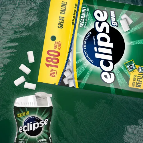 Vista 6 de ECLIPSE Chicle de menta verde sin azúcar, paquete a granel de chicle de menta, 8.8 onzas (bolsa de 180 piezas) Crisp spearmint sugar free gum, for