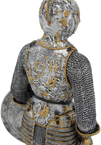 Vista 6 de Veronese Design Figura de estatua medieval de caballero francés con armadura