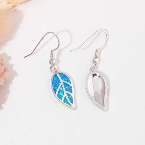 Vista 5 de CiNily Aretes colgantes chapados en oro blanco de 18 quilates con ópalo de hoja para mujeres, adolescentes y niñas, hipoalergénicos, regalo