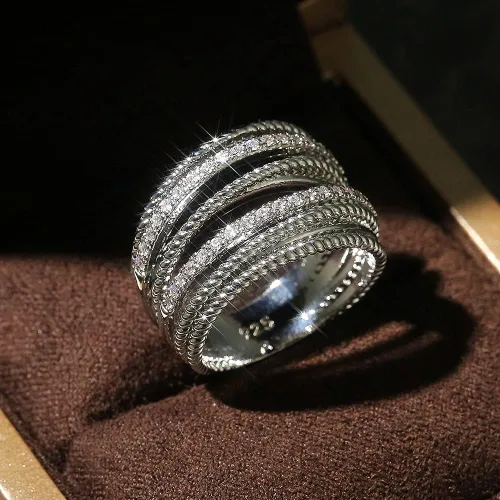 Vista 2 de Anillo de plata de ley 925 con circonita cúbica brillante, anillo de compromiso de eternidad para mujer (código 6 de EE. UU.)