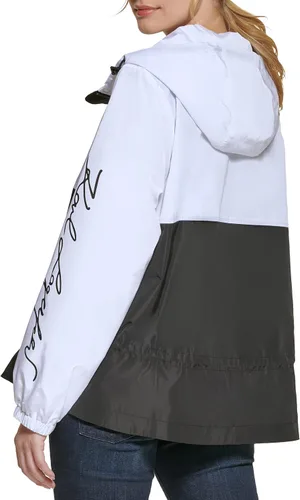 Vista 4 de Karl Lagerfeld Paris Women's Lightweight Softshell Jacket