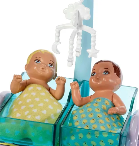 Vista 3 de Conjunto de la Barbie Doctora de Bebés.