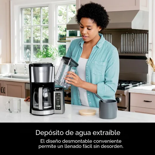Vista 3 de Ninja Cafetera programable de 12 tazas, 2 estilos de preparación, plato caliente ajustable, depósito de agua de 60 onzas, preparación retardada