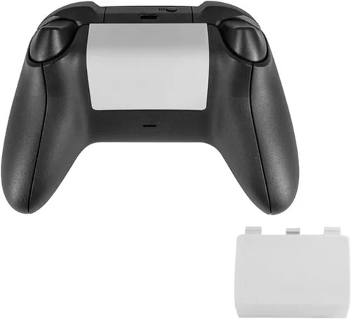 Vista 3 de E-outstanding 4 piezas de batería para puerta trasera de repuesto para Xbox OneXbox One S controlador inalámbrico, color blanco