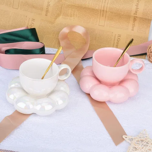 Vista 5 de Taza de café de flores, juego de taza de café y platillo de cerámica con nube, bonita taza con cuchara de flores, taza de té Kawaii con plato