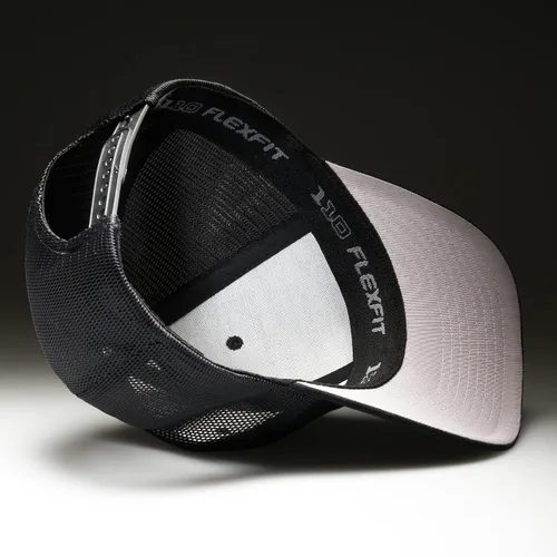 Vista 2 de LARIX Flexfit Snapback Trucker Hat Collection