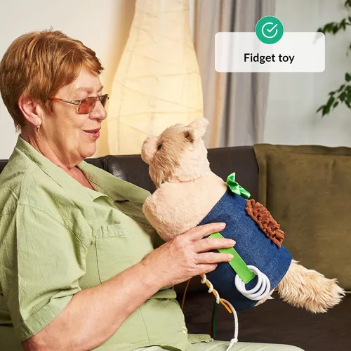 Vista 2 de Fidget Muff Cat and Blanket for Elderly Manta antiestrés para demencia Productos de demencia para ancianos Regalo y actividades para personas