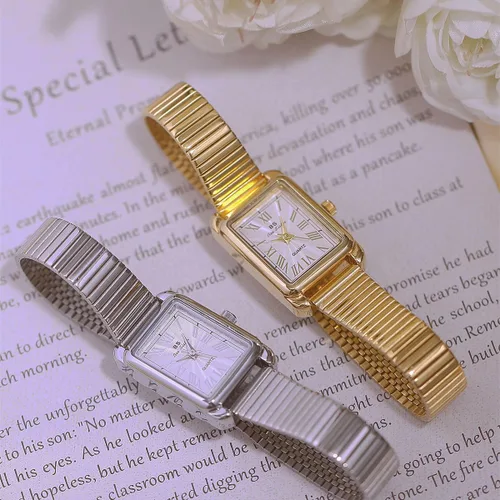 Vista 4 de CARLIEN Reloj de cuarzo para mujer, clásico, clásico, rectangular, impermeable, correa de acero inoxidable, pequeño, delicado, dorado, plateado