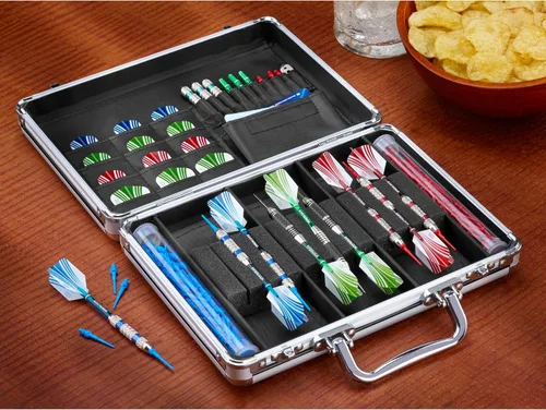 Vista 2 de Casemaster Legion - Estuche de dardos de aluminio con capacidad para 9 dardos de punta de acero y punta suave con espacio adicional para mantener