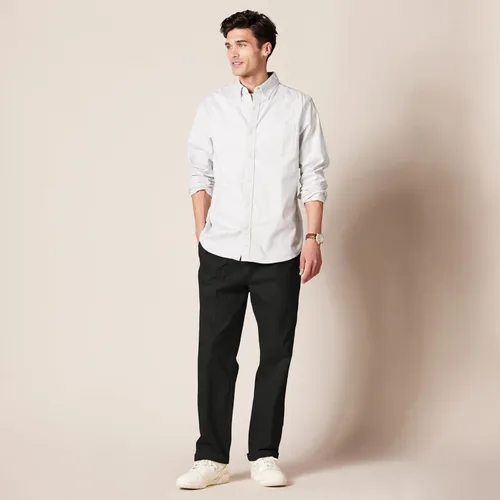 Vista 5 de Tienda Essentials - Pantalón chino para hombre con pinzas, ajuste clásico y resistente a las arrugas (Disponible en tallas grandes y altas)