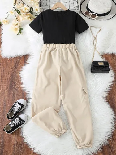 Vista 2 de WDIRARA Conjunto de 2 piezas para niña con camiseta de manga corta y pantalones cargo con bolsillo