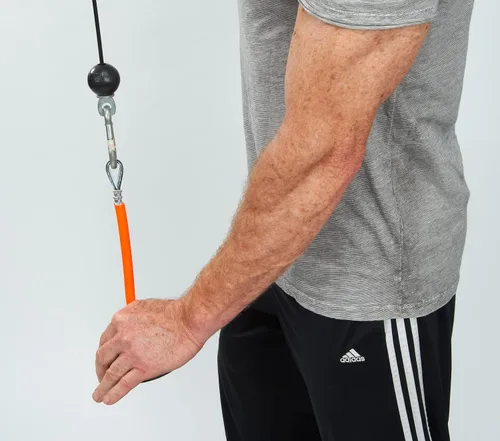 Vista 3 de Ironcompany LPG Muscle Tri-Bells - Accesorio para máquina de cable de cuerda de tríceps de cúpula única de 4 pulgadas