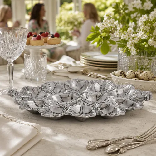 Vista 7 de Arthur Court Bunny Deviled Egg Holder - Recipiente de metal de aluminio para reuniones de Pascua, 12 x 8.5 pulgadas