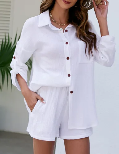 Vista 2 de Flygo Conjunto de 2 piezas para mujer, conjunto de pantalones cortos de algodón y lino, manga enrollable, camisa con botones y pantalones cortos